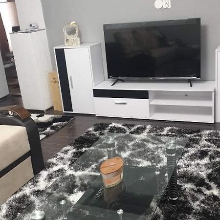 Jas Apartament Apartman Lupény Kültér fotó